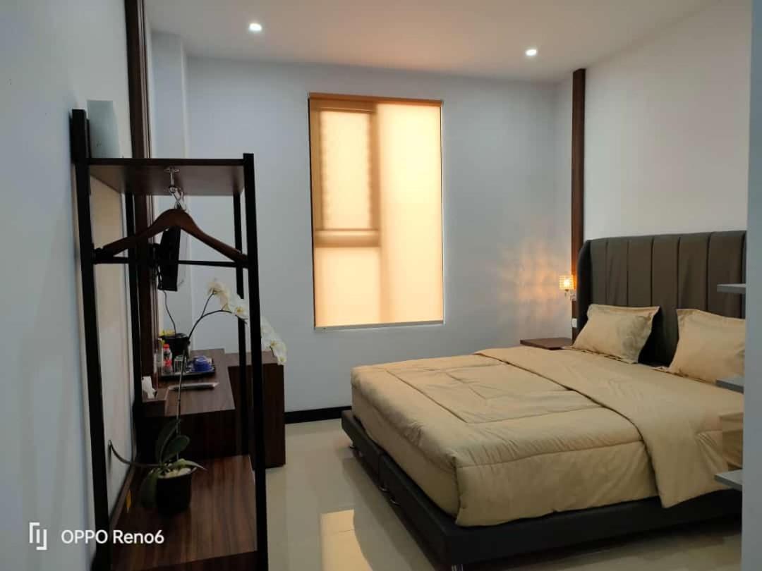 City Hotel 3*
