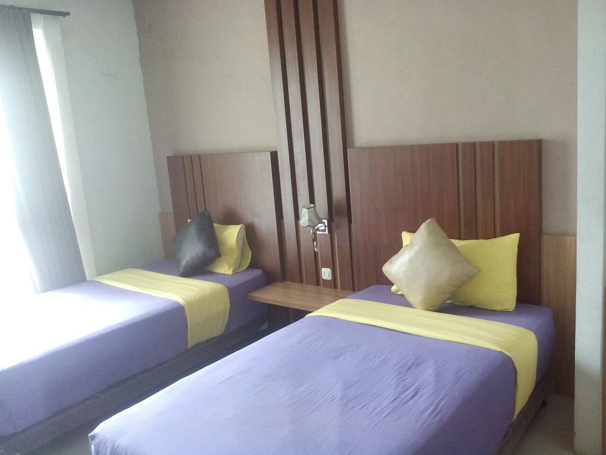 City Hotel Hotel 3*